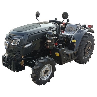 Vrtni crni traktor